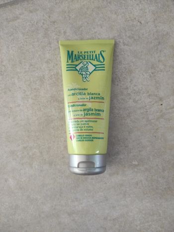 Après shampooing le petit marseillais cheveux gras