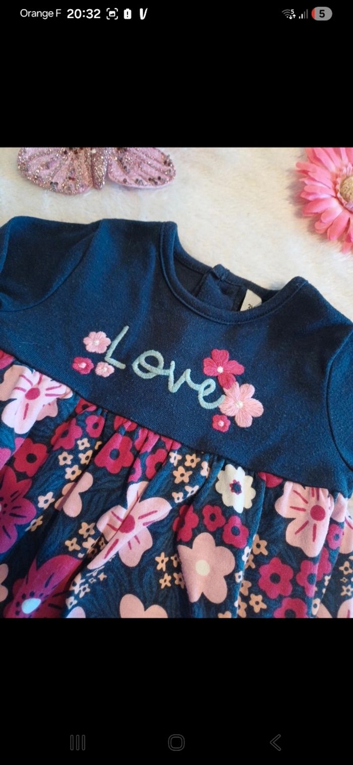 Robe bébé taille 3 mois - photo numéro 2