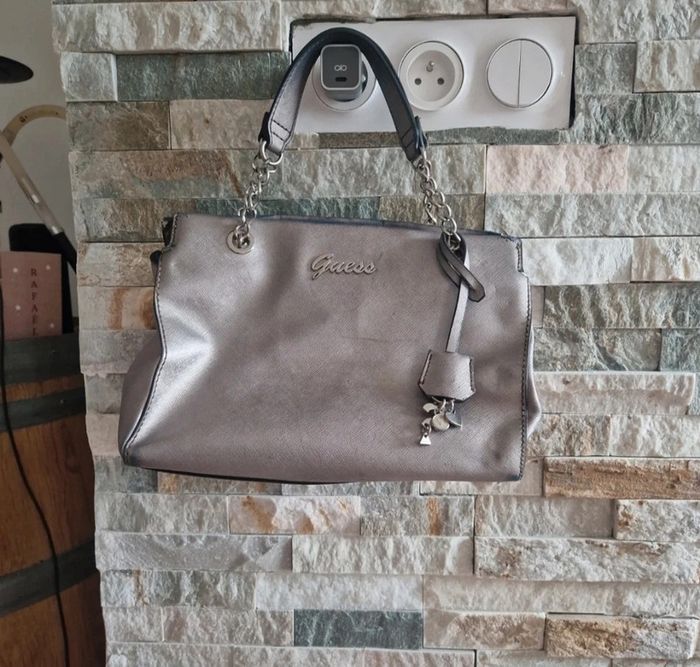 Sac à main Guess 👜