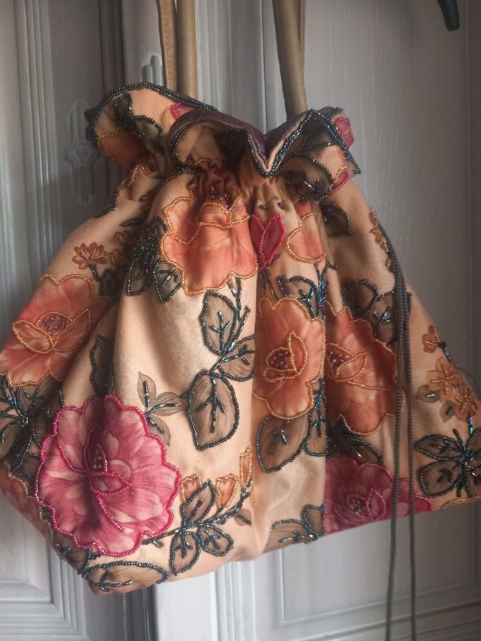 Sac à main avec fleurs - photo numéro 5