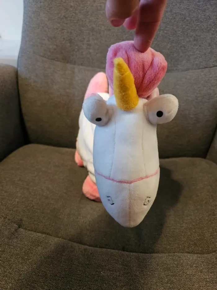 Peluche moi moche et méchant 3 - photo numéro 2