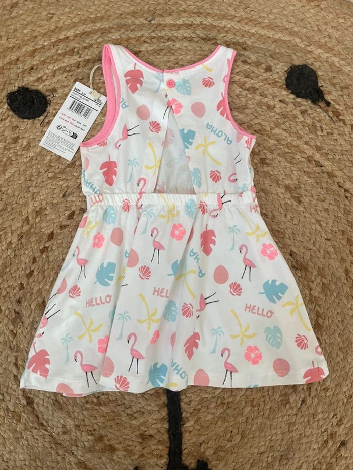 Robe 9M neuve - photo numéro 5