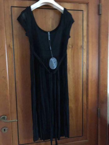 Magnifique robe noire 40 Joos neuve avec étiquette