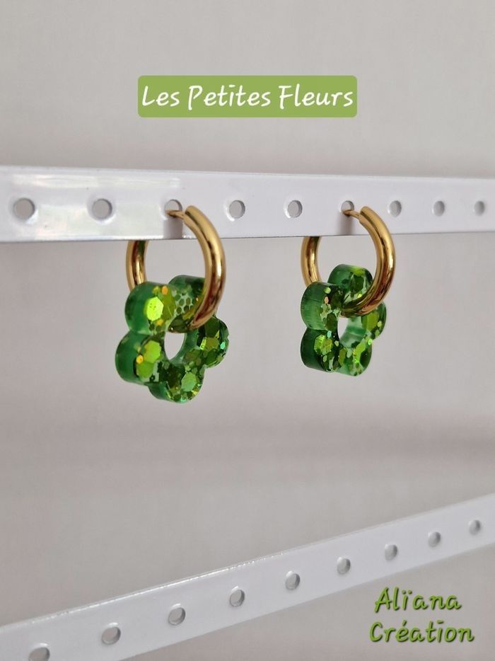 Boucles d'oreilles 🍸💚 - photo numéro 2