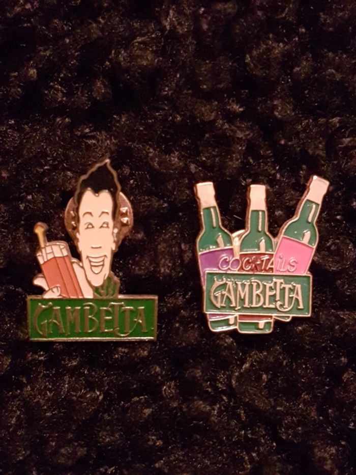 Lot de 2 pin's Gambetta