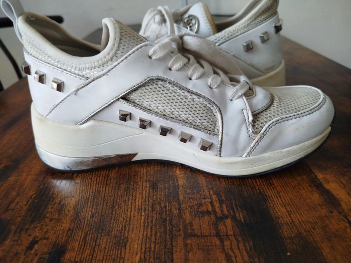 Baskets de ville T 38 Guess - photo numéro 5