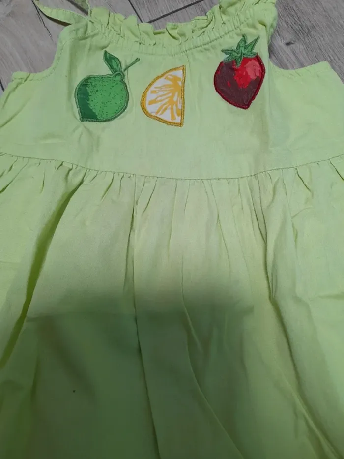 Robe fruits 2 ans - photo numéro 3