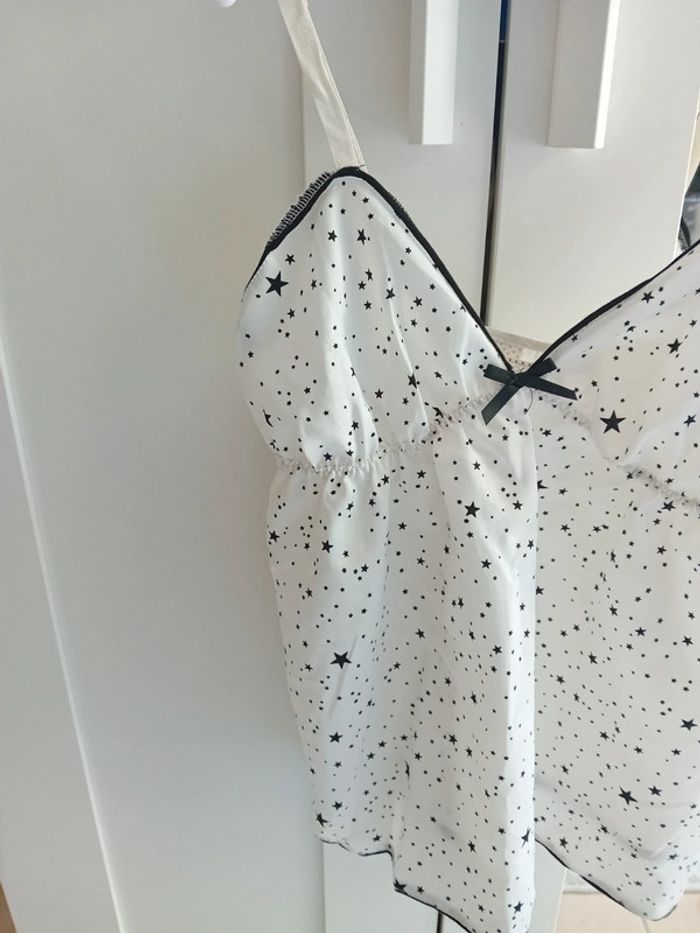Top nuisette t.S primark 🖤🤍 - photo numéro 2