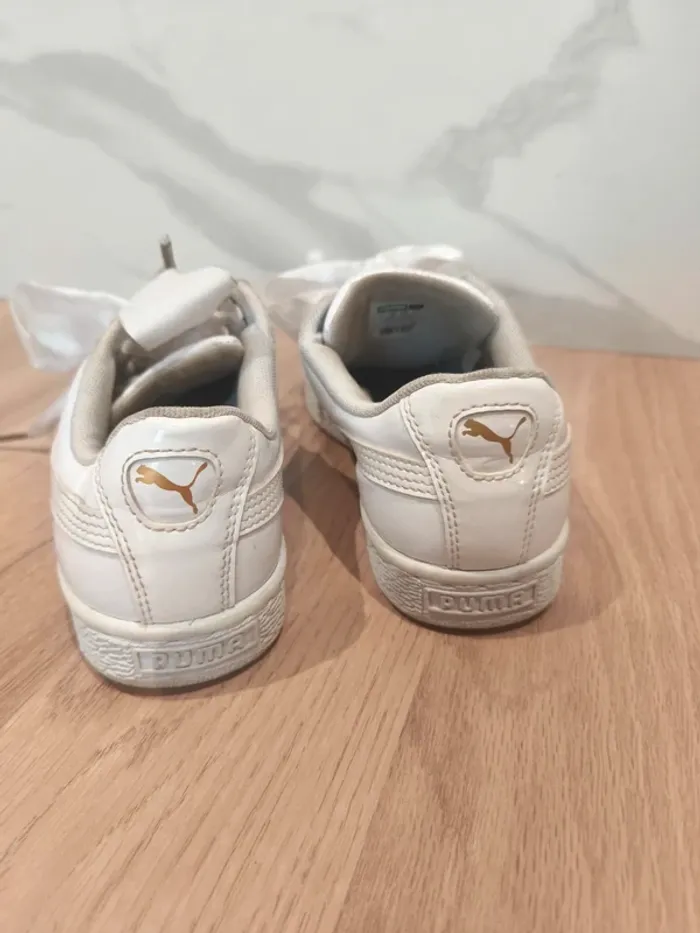 Baskets Puma Heart blanches – Lacets satin – Pointure 38 - photo numéro 4