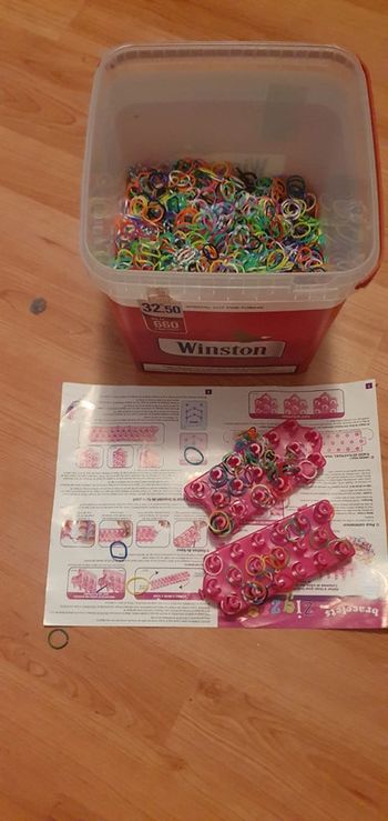 Lot élastiques  et accessoires pour bracelet