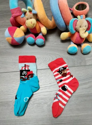 Paire de chaussettes pirate garçon 23-26 Dedoles