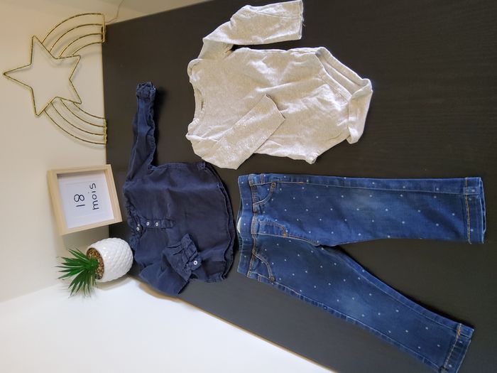 Ensemble bébé fille 18 mois en bon état - photo numéro 1