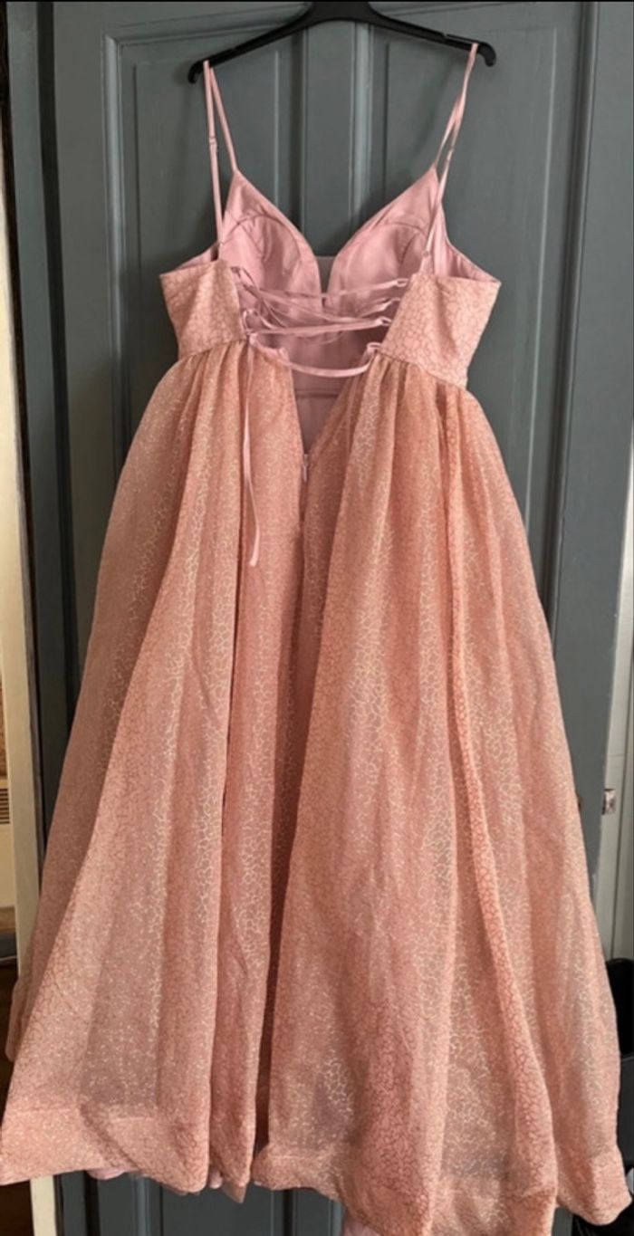 robe rose pailletée - photo numéro 2