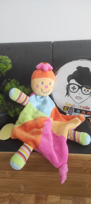 Mots d'enfants doudou plat tortue bleu vert rose orange jaune fleur rayé Rayure