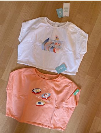 Lot de deux T-shirts coupe ample 18 mois, marque Obaibi  neuf