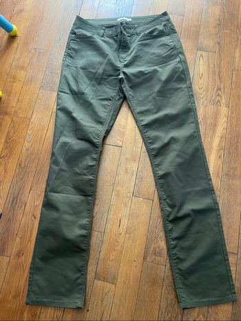 Pantalon taille 40