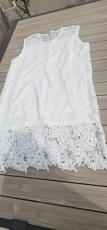 Robe dentelle Mosaïque taille 38