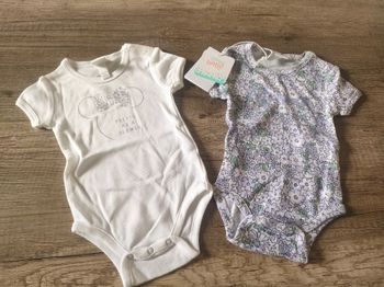 Lot de 2 bodys Disney