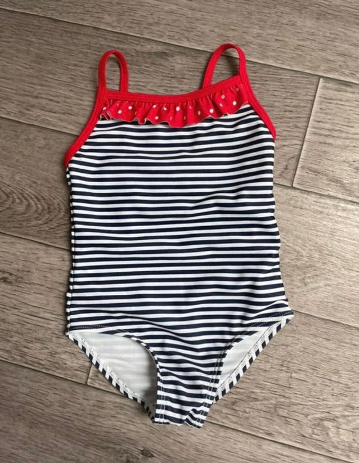 Maillot de bain 1 pièce marinière + volant rouge primark 18 mois