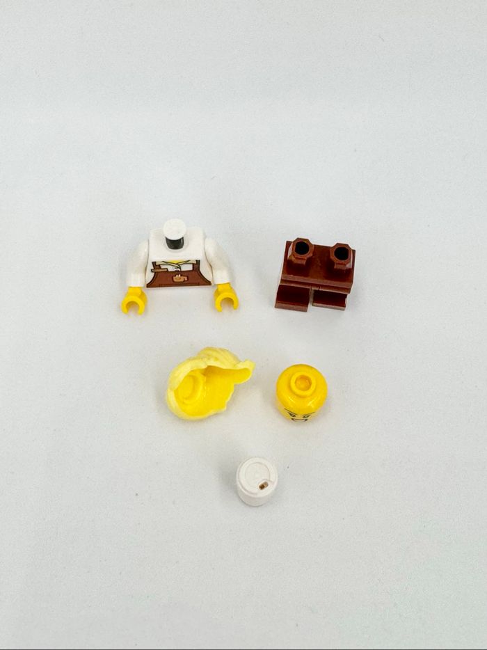 Lego City : Serveuse au Café de la Gare - NEUF - photo numéro 6