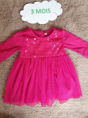 Robe tule et sequins