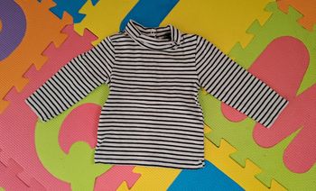 T-shirt noir/blanc, kiabi, taille 6 mois (63/69 cm)