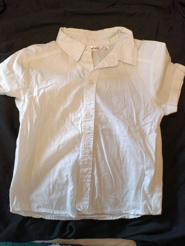 Chemises manches courtes 3 ans - photo numéro 2