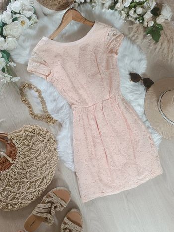 Jolie robe rose bohème taille 34 H&M