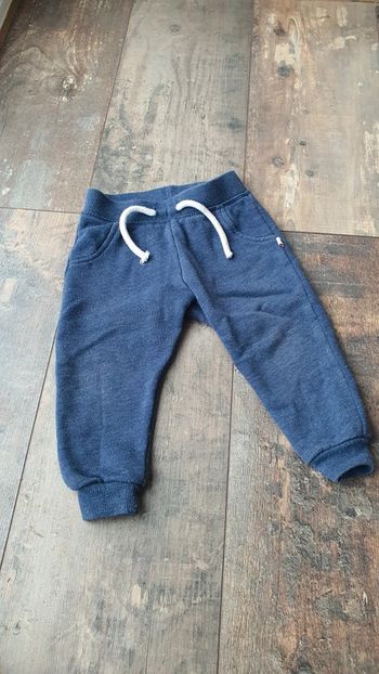 Pantalon primark 12 mois en très bon état
