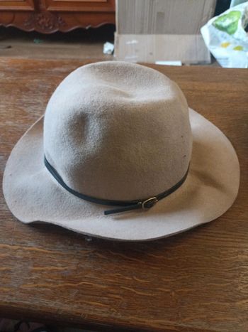 Chapeau en feutrine