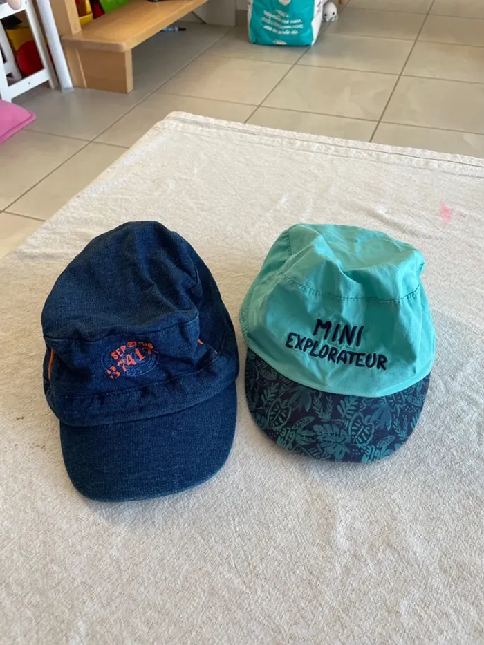 Lot chapeaux casquettes 47-49 - photo numéro 2