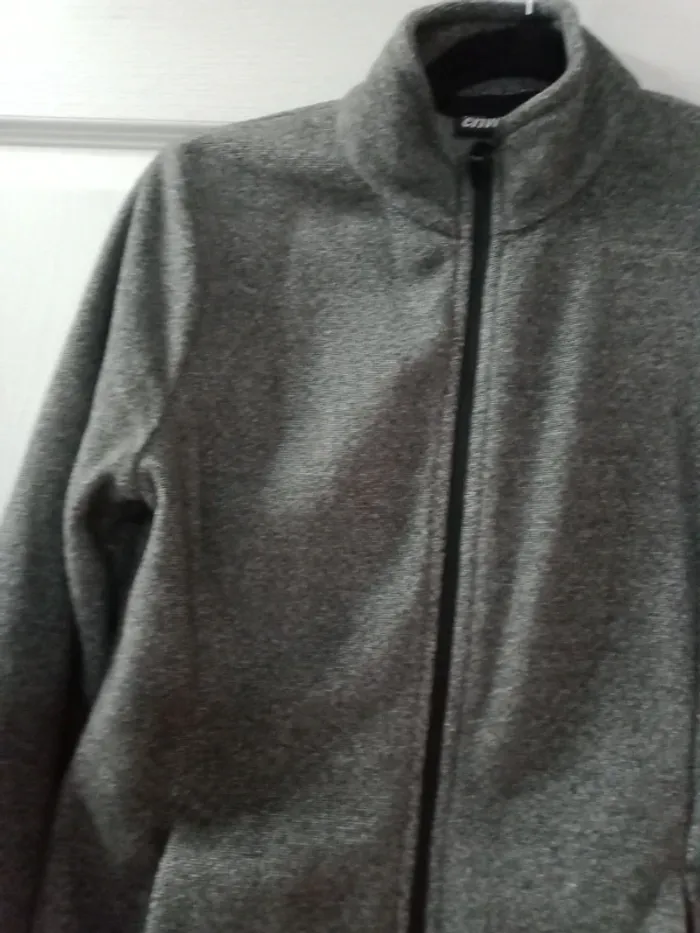 Veste polaire grise - photo numéro 4