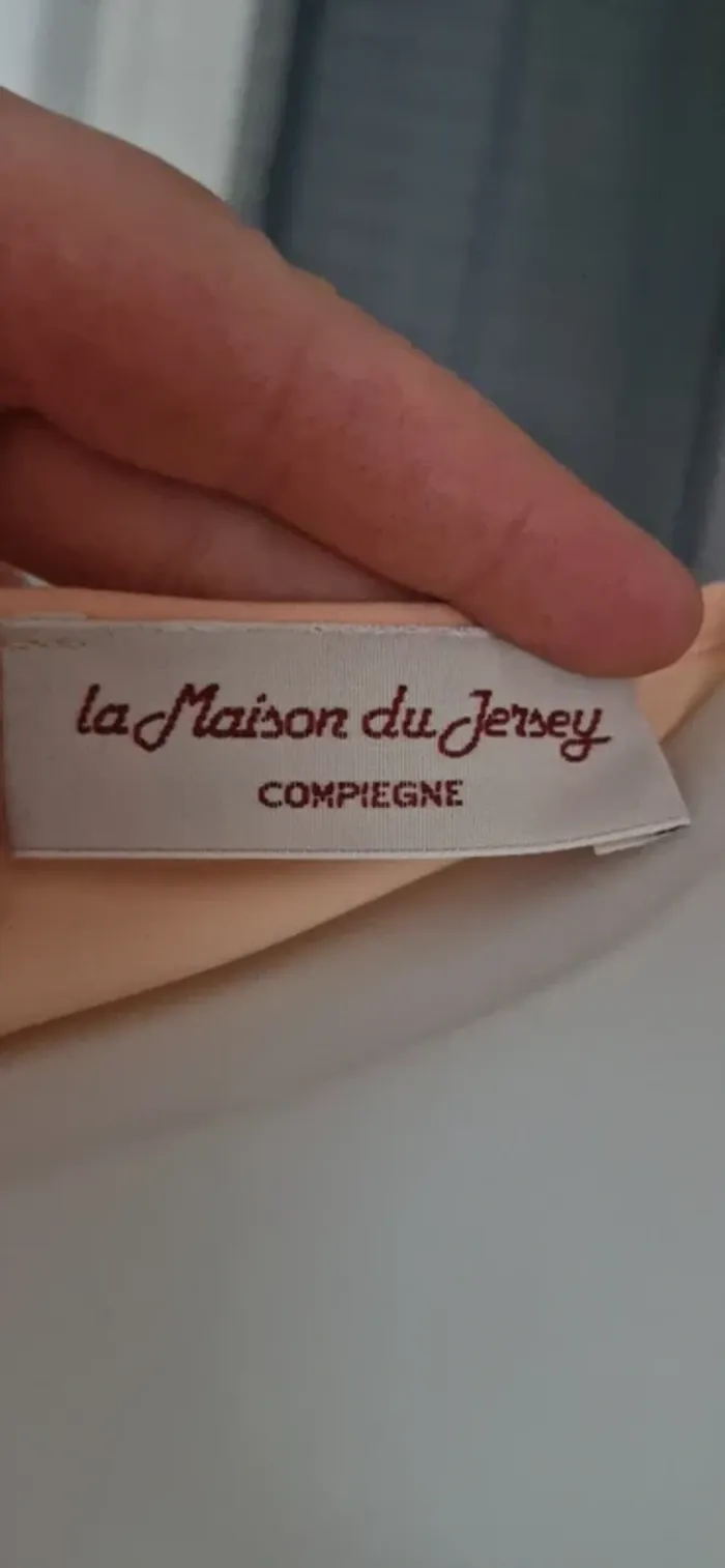 Magnifique haut beige la maison du jersey taille XL - photo numéro 4