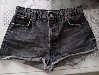 Short court Zara t. 38