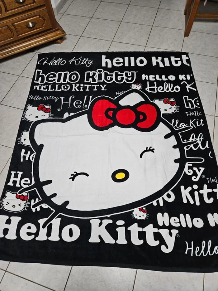 Mega serviette de plage hello kitty 100% coton
