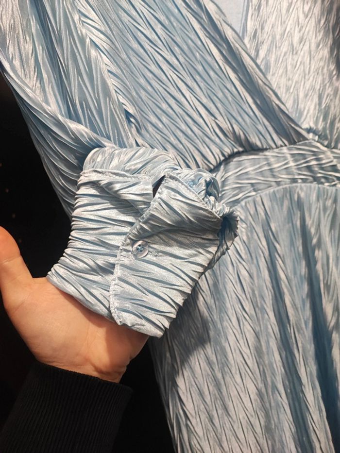 Robe longueur mi cuisse - photo numéro 3