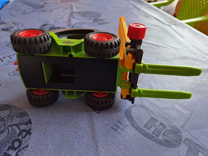 Playmobil 71528 Chariot élévateur - photo numéro 6