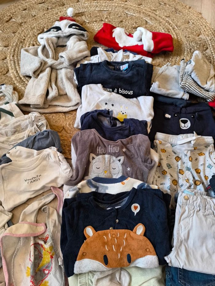 Gros lot vêtements garçon 12 mois 79 articles - photo numéro 9