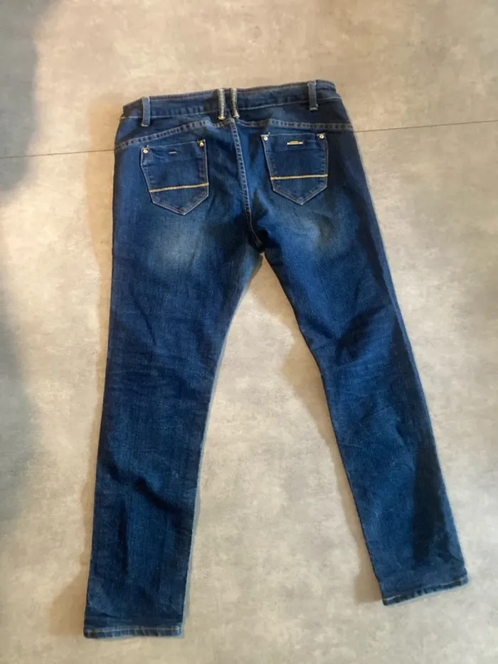 Jean 44 - photo numéro 5