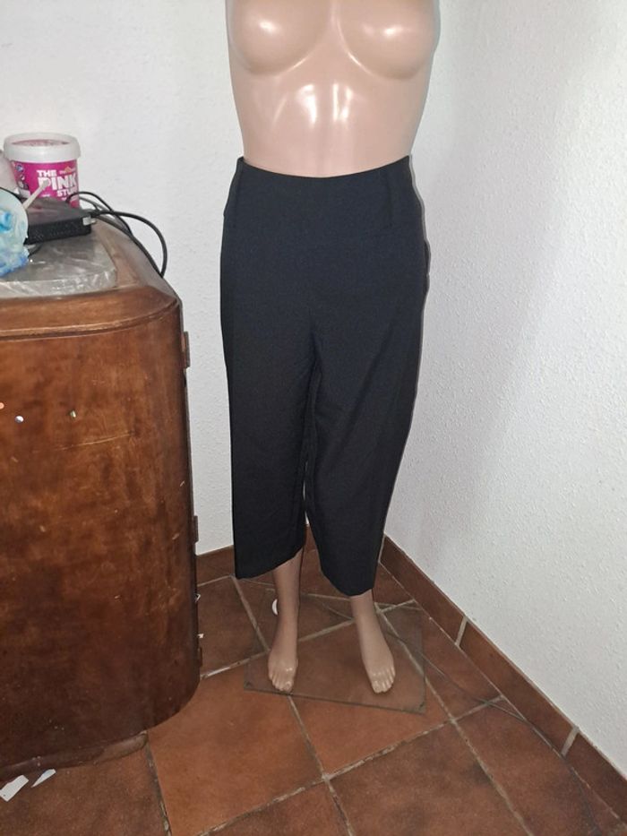 Pantacourt femme taille 44