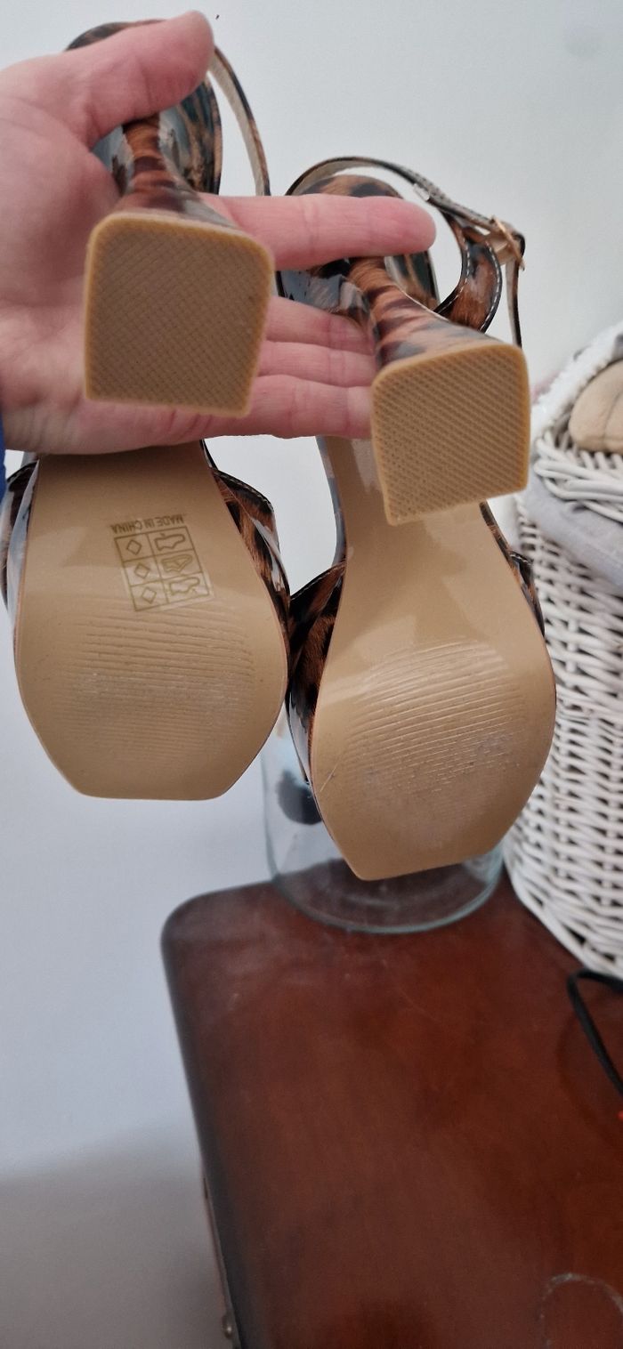 Talons léopard pointure 36 - photo numéro 5