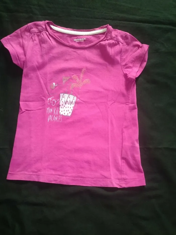 Tee shirt Fille Manches courtes 6 ans