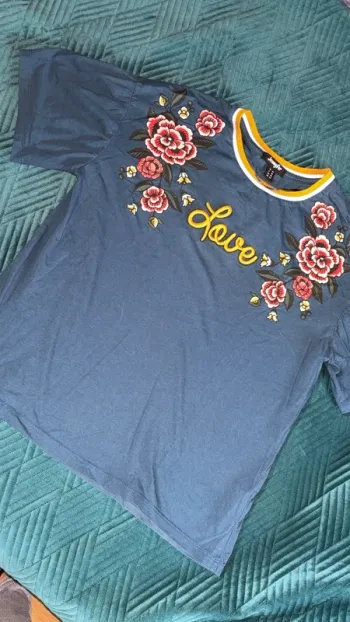 Teeshirt