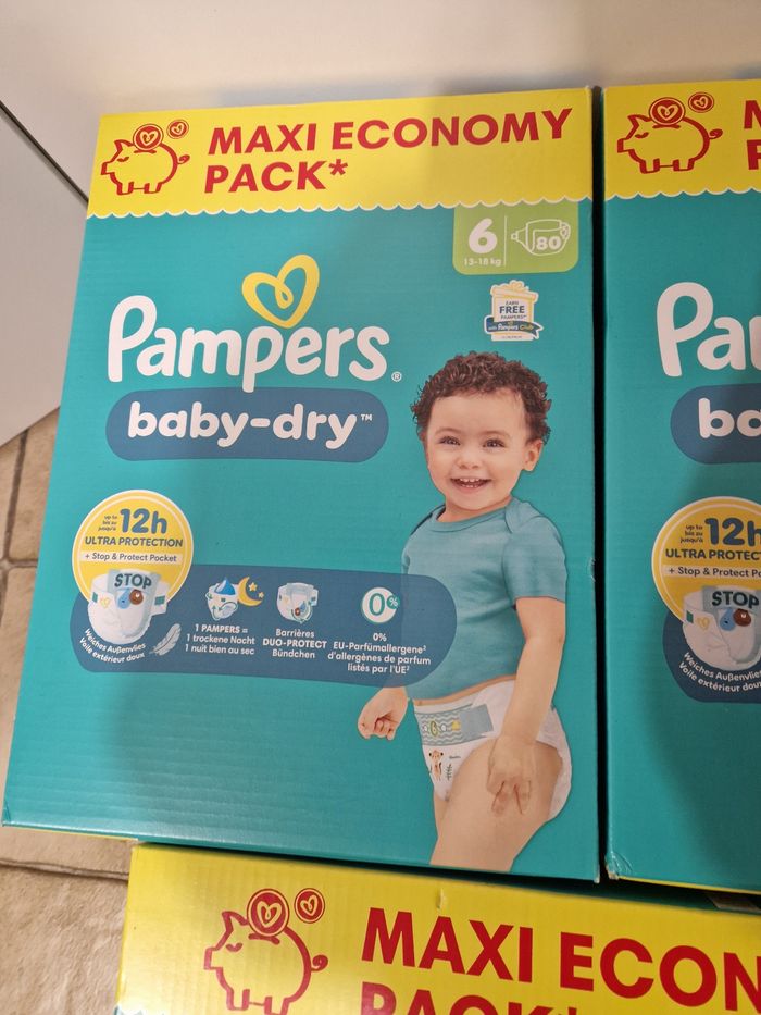 240 couches Pampers baby-dry taille 6 - photo numéro 2