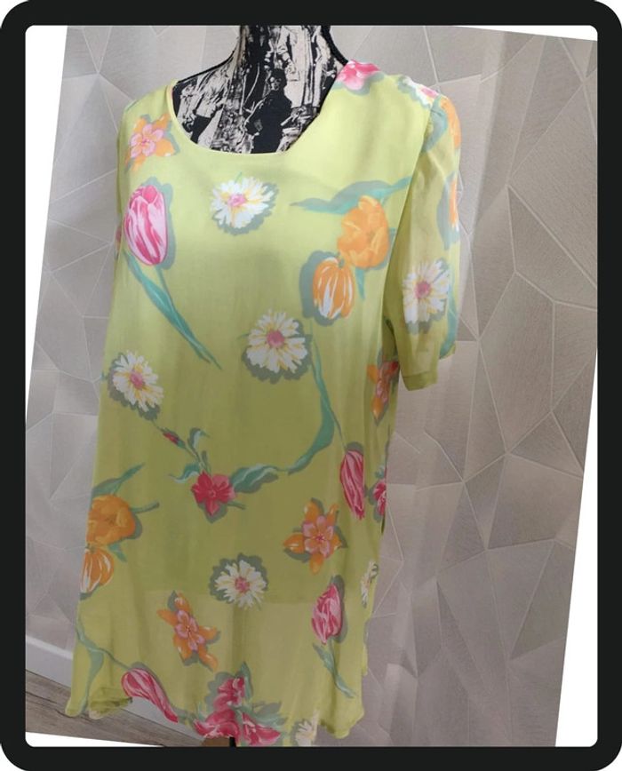 Blouse a fleurs - photo numéro 2