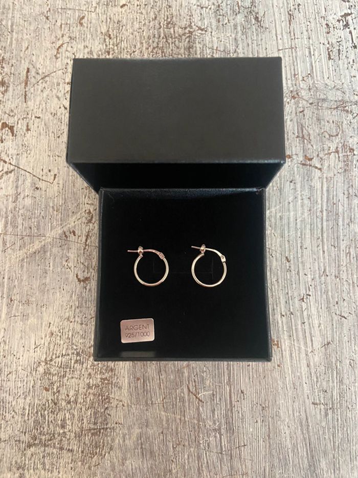 Boucle d’oreille créole