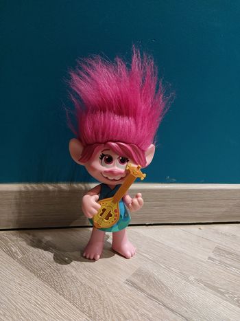 Poupée troll