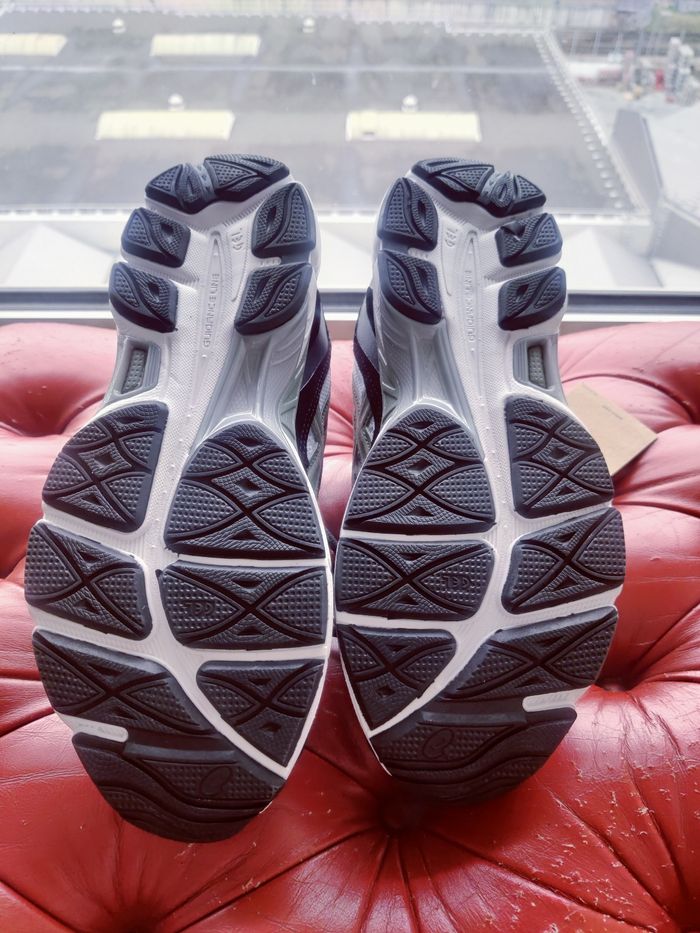 Asics neut - photo numéro 3