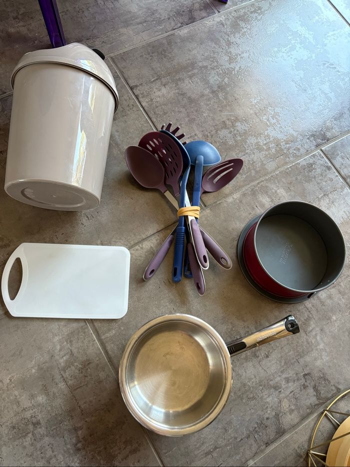 Lot accessoires cuisine idéal étudiant - photo numéro 2