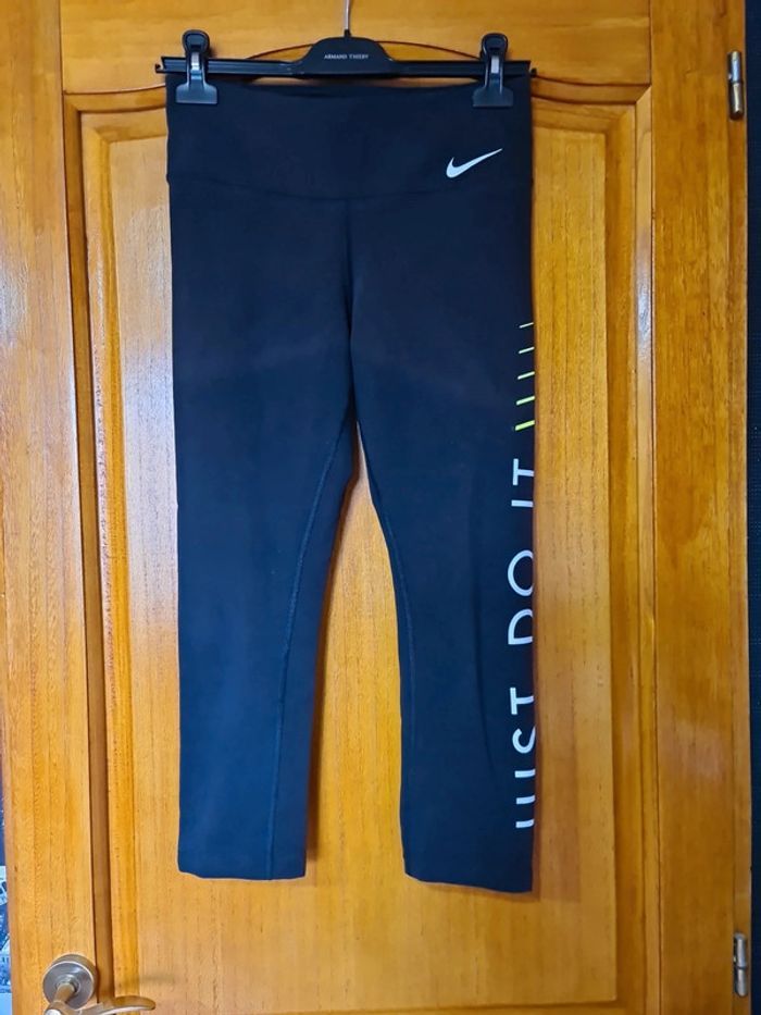 Pantacourt de sport Nike taille S